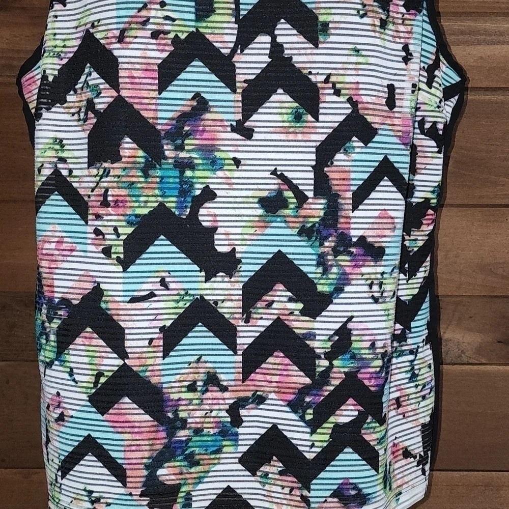 Three Pink Hearts Tank Top​ - Picture 2 of 8